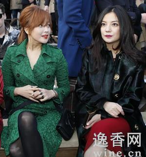 金喜善和趙薇親密合影美女曝能喝兩瓶紅酒（圖）