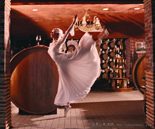 點(diǎn)擊放大