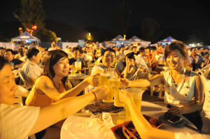 這個夏夜，讓我們以啤酒的名義盡情狂歡