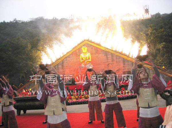 點擊放大