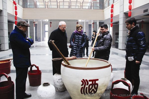點(diǎn)擊放大