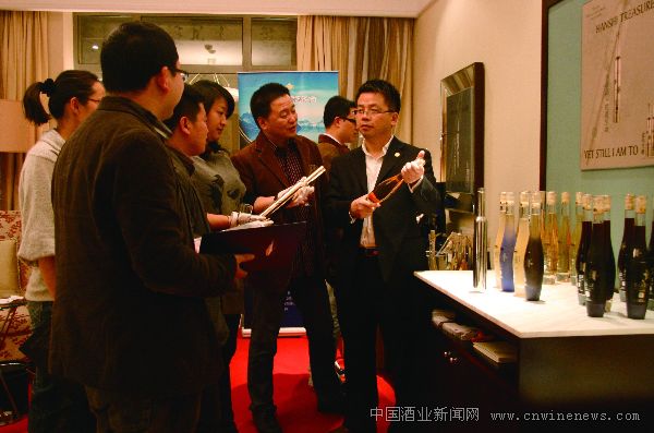 點擊放大