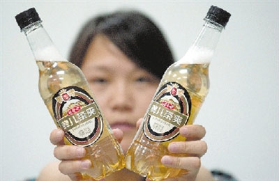 包裝口感均與啤酒相近 啤兒茶爽廣告誤導兒童飲酒
